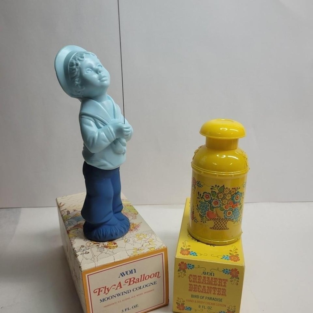 Vtg Avon Fly‎ a Balloon Boy Blue, Creamery Milk Can Yellow Floral Decanter